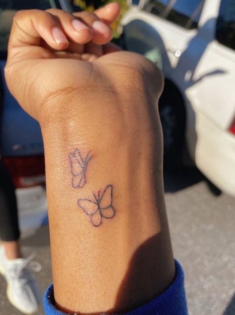 Dr Tattoo, Two Butterflies, Muster Tattoos, Petite Tattoos, Bff Tattoos, Dope Tattoos For Women, Butterfly Tattoos, Stylist Tattoos, Cute Tattoos For Women