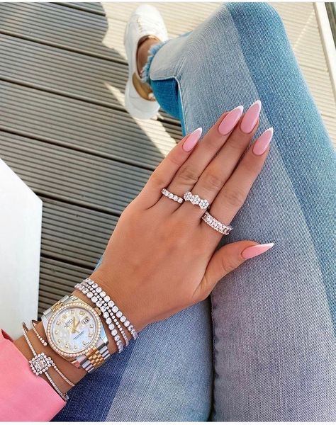 White French Tips Almond, French Tips Almond Nails, Tips Almond Nails, French Tips Almond, Pink And White French, White French Tips, Almond Nails French, White French Tip, White French