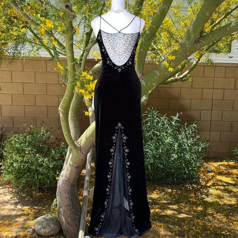 I might be biased but you should probably buy this on Depop 👍 https://depop.app.link/n3C5a8ZY5rb Vintage Prom Dresses 90s Goth, Red Vintage Prom Dress, 90’s Prom Dress, Goth Formal Dress, Bday Dresses, Y2k Stuff, Whimsical Goth, Y2k Prom, Cosplay Clothes