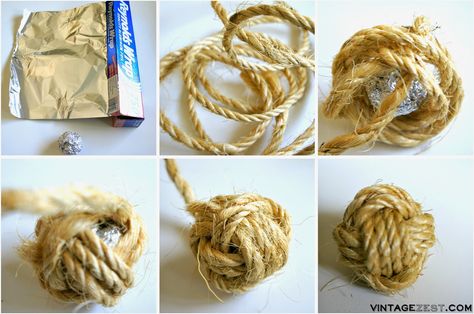 Lace Diy Projects, Monkey Knot, Rope Knobs, Diy Knobs, International Craft, Magical Room, Nautical Knots, Diy Boho Decor, Nautical Bathrooms