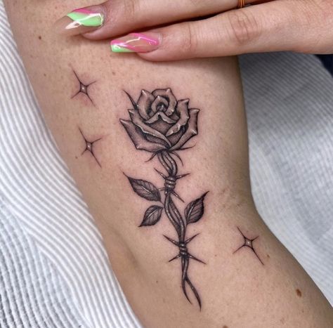 Sinful Tattoo Ideas, Medium Piece Tattoo, Love Is A Losing Game Tattoo, Chicano Rose Tattoo, Pretty Small Tattoos For Women, Small Chicano Tattoos, Pretty Skull Tattoos For Women, Tattoo Ideas Chicano, Chicano Tattoos For Women