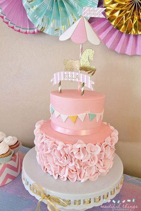 Carousel Birthday Cake /Topper by ooohlalapaperie on Etsy Carousel Cake Girl, Pastel Carnival Cake, Carousel Birthday Cake, Birthday Cakes Pink, Carnival Birthday Cakes, Circus Birthday Cake, Carousel Theme, Cake Pinterest, Birthday Cake Pinterest