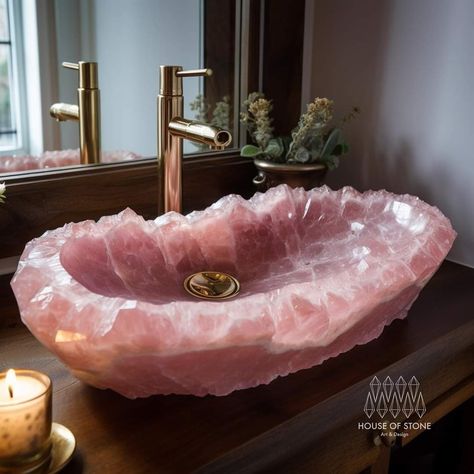 Rose Quartz Bath Tub, Gemstone Interior Design, Rose Quartz Sink, Pink Quartz Bathroom, Gemstone Bathtub, Feminine Bathroom Decor Ideas, Rose Quartz Bathtub, Pink Crystal Aesthetic, Crystal Tub