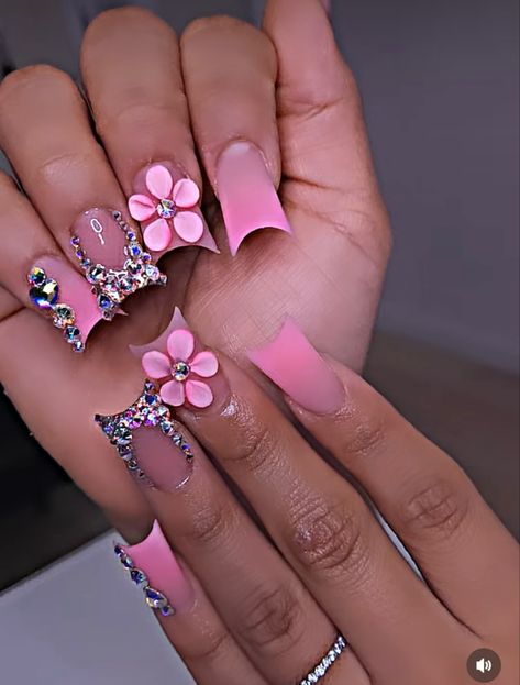 Baby Blue Duck Nails, Birthdays Nails, Short Duckies, Raw Nails, Baby Pink Nails Acrylic, Stilleto Nails Designs, Eighteenth Birthday, Baby Pink Nails, Florida Water