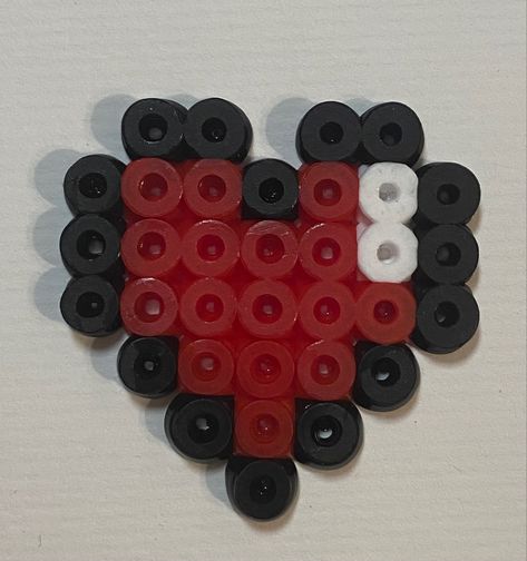 Minecraft Heart Perler Beads, Heart Perler Bead Patterns, Perler Heart, Perler Bead Heart, Heart Perler Beads, Hama Beads Aesthetic, Melts Beads, Minecraft Heart, Ironing Beads