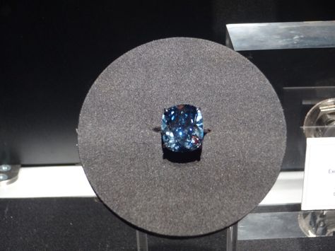 Blue Moon Diamond Ring, Blue Moon Diamond, Moon Diamond Ring, Bvlgari Ring, The Blue Moon, Magnificent Jewels, Black Men Fashion Swag, Blue Diamonds, Ladies And Gentlemen