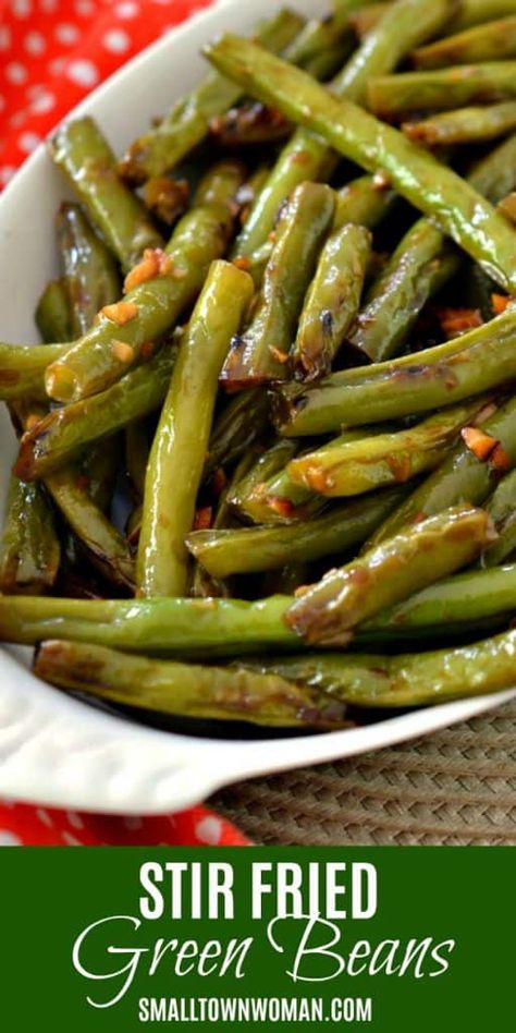 Fry Green Beans, Stir Fried Green Beans, Ginger Stir Fry, Stir Fry Green Beans, Stir Fry Greens, Small Town Woman, Wok Recipes, Fried Green Beans, Garlic Green Beans