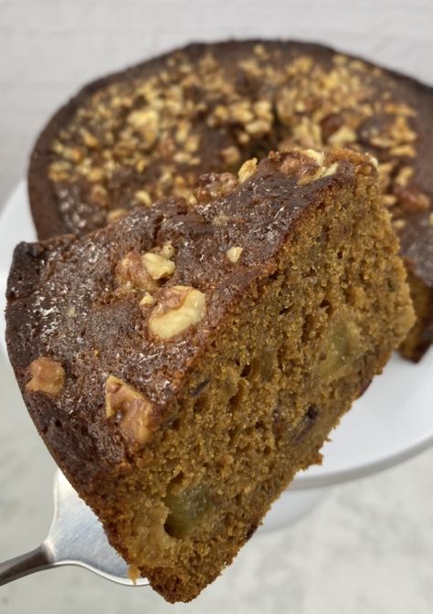 Sticky Pear, Date & Ginger Cake Sticky Pear And Ginger Cake, Autumn Bakes, Pear And Ginger Cake, Ginger Cake Recipe, Sticky Ginger Cake, Stem Ginger, Ripe Pears, Gingerbread Cake Recipe, Kid Meals