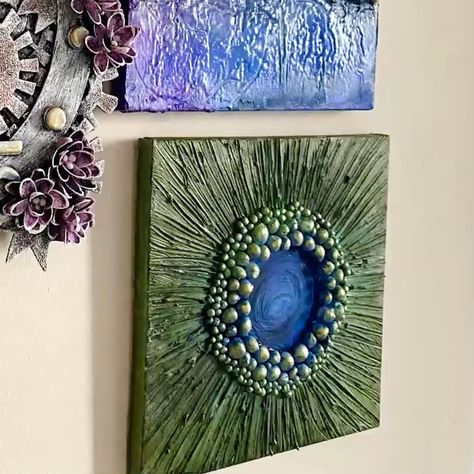 Diy Wall Unit, Diy Wall Tile, Multi Canvas Painting, 3d Wall Art Sculpture, Wall Decor Diy, Painted Glass Bottles, Wall Art Diy Paint, Diy Craft Ideas, Mixed Media Art Canvas