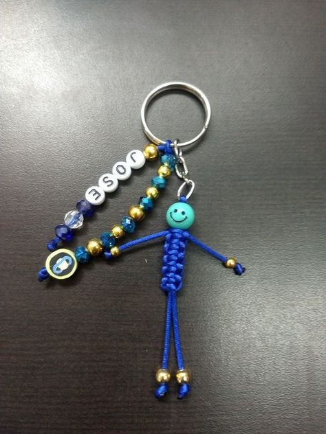 Summer Crafts For Adults, Purse Charms Diy, Profitable Crafts, Crafts For Adults, Bracelets Handmade Diy, Beaded Keychain, Bead Charms Diy, Diy Bracelet Designs, Friendship Bracelets Diy