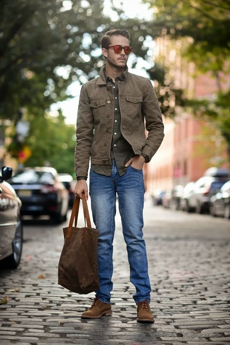 Fall Outfits for Men - 17 Casual Fashion Ideas This Fall Brown Shoes With Jeans, Brown Denim Jacket, Brown Shoes Men, Semi Formal Outfits, Jean Jacket Men, Stylish Mens Fashion, Outfit Trends, Denim Jacket Men, Mens Fall