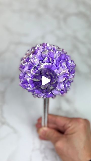 Fred Csibi-Levin | Doc Macaron on Instagram: "Introducing a 360 degrees 3D hydrangea flower made of macaron batter. What do you think?

𝘚𝘢𝘷𝘦, 𝘚𝘩𝘢𝘳𝘦, 𝘊𝘰𝘮𝘮𝘦𝘯𝘵 𝘢𝘯𝘥 𝘍𝘰𝘭𝘭𝘰𝘸 𝘧𝘰𝘳 𝘔𝘰𝘳𝘦 𝘛𝘪𝘱𝘴, 𝘛𝘳𝘪𝘤𝘬𝘴 𝘢𝘯𝘥 𝘛𝘶𝘵𝘰𝘳𝘪𝘢𝘭𝘴

The flower was filled with a delicious chocolate mousse, recipe from @ottolenghi. 
 
For the flower effect do not do any macaronage at all, just mix gently your dry ingredients with the meringue until they’re not visible anymore, you do not want to remove air.

@phay_shing hemisphere technique is just amazing and can be applied to so many different creations! 

Products:
@wiltoncakes 2D tip
@nycake chocolate mold 
@thesugarart violet master elite 
@wiltoncakes pearl shimmer 
@wusthof classic chef knife

#macarons #hydrangeas #piping #f Chocolate Mousse Recipe, Flower Cakes, French Macarons, Hydrangea Flower, Chocolate Mousse, Delicious Chocolate, Chocolate Molds, Chef Knife, Tips Tricks