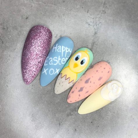 Easter Chick Nails, Easter Nail Ideas Acrylic, Easter Nails Acrylic, Easter Nail Art Designs, Neat Nails, Witch Nails, Easter Nail, Long Stiletto Nails, Easter Nail Designs