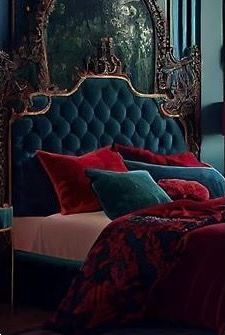 Rv Aesthetic, Maroon Bedroom, Tiffany Bedroom, Maroon Aesthetic, Teal Burgundy, Teal Bedroom, Gold Rooms, Teal Walls, Gold Bedroom