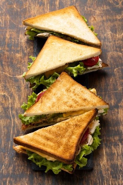 Triangle Sandwiches, Salads Easy, Salad Meals, Picnic Date Food, Sweet Potato Recipes Healthy, Salad Inspiration, Healthy Thanksgiving Recipes, Salad Salad, Toast Sandwich