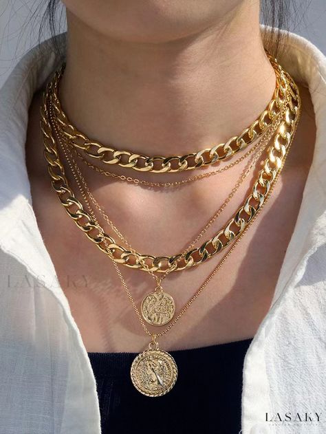 Chunky gold chain necklace