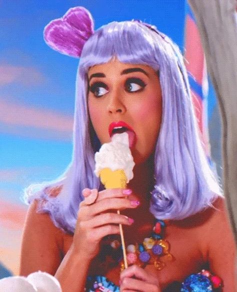 Music Video GIF by Katy Perry - Find & Share on GIPHY Katy Perry Makeup, Katy Perry Gif, Katy Perry Songs, Sweet Like Candy, Candy Girl, Orlando Bloom, Pink Sugar, Teenage Dream, Snoop Dogg