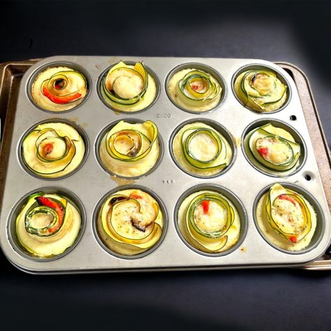 Zucchini and Red Pepper Egg Bites | Roasted Red Pepper Egg Bites, Red Pepper Egg Bites, Pepper Egg Bites, Healthy Zucchini Lasagna, Keto Zucchini Lasagna, Lasagna Bites, Lasagna With Zucchini Noodles, Lasagna Cups, Zucchini Lasagna Rolls