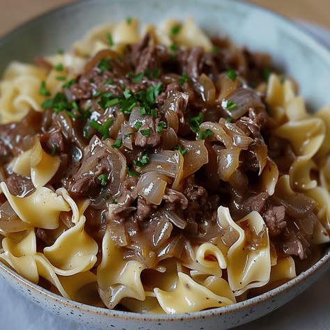 French Onion Beef and Noodles - Recipes, Tasks & Tools French Onion Beef Tips, Beefy Noodles Recipe, French Onion Beef And Noodles, Sliced Beef Recipes, Noodles Dishes, Crockpot Shredded Beef, Beef And Noodles Recipe, French Onion Beef, Beef Tips And Noodles