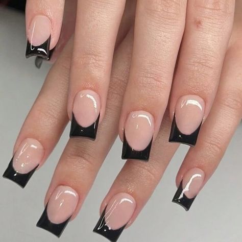 Acrylic press on nails Black French Nails, Nagellack Trends, Girly Acrylic Nails, French Tip Acrylic Nails, French Acrylic Nails, Short Square Acrylic Nails, Nail Swag, Short Acrylic Nails Designs, Halloween Nail Designs