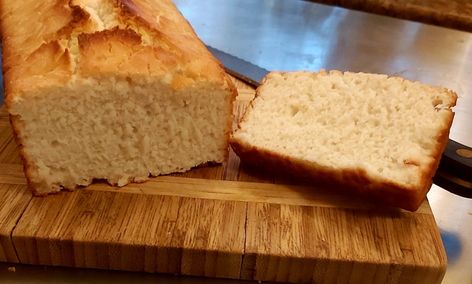 Blender Bread!! Oh…and it’s Gluten-Free! – Sideways Cottage… Blender Bread, Healthy Cornbread, Rice Bread, Garlic Dip, Starchy Foods, Mashed Avocado, Types Of Bread, Vegan Christmas, Plant Based Eating