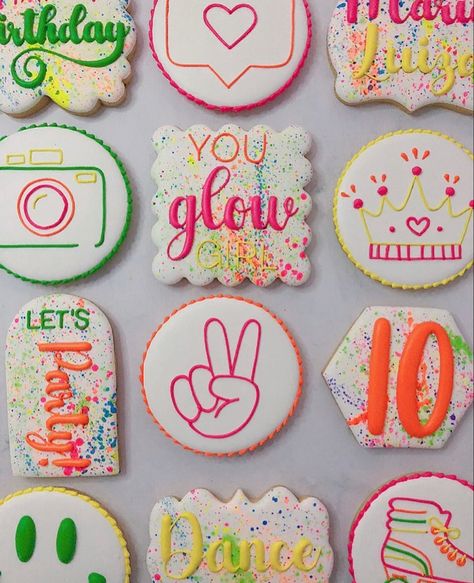 Neon Birthday Party, Glow Birthday Party, Crazy Cookies, Neon Birthday, Glow Birthday, Happy Birthday Girls, 13th Birthday Parties, 10th Birthday Parties, Birthday Planning