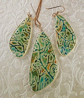 Kristie Foss Creations: Polymer Faux Ceramic: A Side Step Faux Jade Polymer Clay Tutorials, Faux Gemstones Polymer Clay, Clay Eye, Nickel-free Bohemian Polymer Clay Jewelry, Faux Lampwork Polymer Clay, Faux Ceramic, Making Pottery, Jewelry Clay, Clay Cane