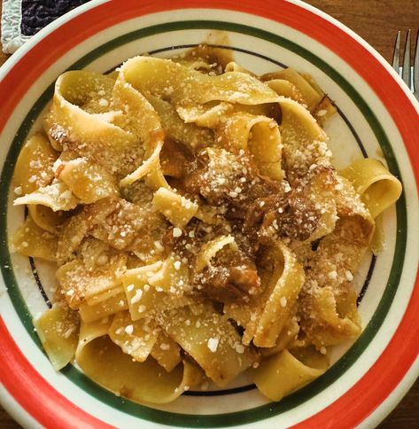 Pasta Genovese Recipe, Genovese Sauce Recipe, Baked Clams Oreganata, Pasta Genovese, Sausage Ragu, Carrots And Celery, Pasta Party, Soup Beans, Italian Pasta Dishes