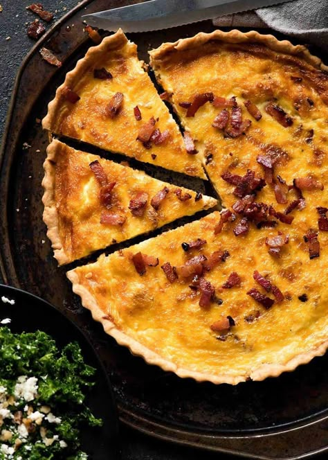 A homemade Quiche Lorraine is one of those things reserved for special occasions that puts store bought to shame. Surprise yourself with how easy it is to make a homemade quiche crust - or make life easy using frozen pastry or a pre prepared pie crust. Easy Quiche Crust, Bisquick Quiche, Best Quiche Recipe, Quiche Crust Recipe, Antipasto Squares, Beef Pasties, Quiche With Hashbrown Crust, Quiche Pastry, Empanadas Recipes