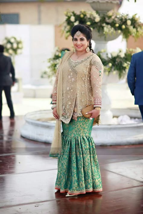 Big size Plus Size Fashion For Women Indian Wedding, Plus Size Fashion For Women Indian, Lehenga Type, Lengha Design, Indian Party Wear Dresses, Dresses For Plus Size, Plus Size Lehenga, Nomi Ansari, Trendy Outfits Indian