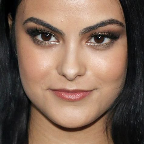 camila mendes with a smokey eye Upturned Eyes, Dramatic Gamine, Fluffy Lashes, Camila Mendes, Celebrity Look Alike, Smokey Eye, Makeup Routine, Makeup Looks, Lashes