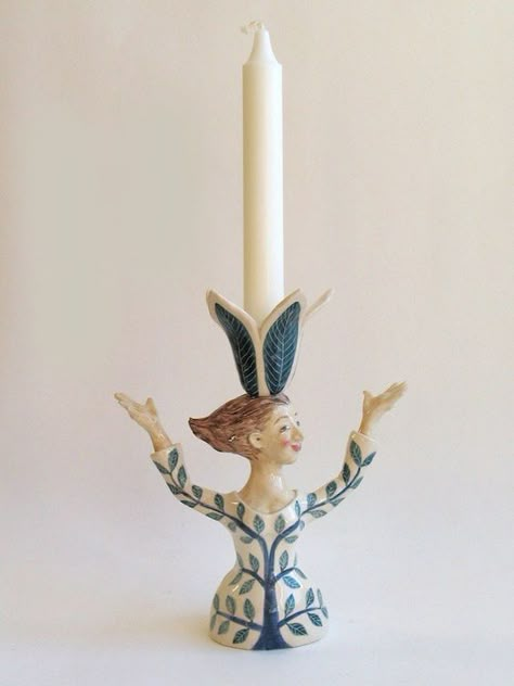 Ceramic Tree Topper, Functional Ceramic Sculpture, Ceramic Candleabra Ideas, Clay Functional Projects, Museum Ceramics, Pottery Candlesticks, Candle Holder Clay, Candle Ceramic, Functional Sculpture