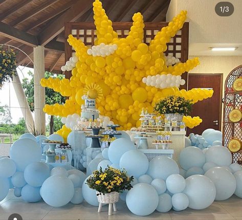 Baby Boy Shower Themes Unique, Bling Birthday Party, Sunshine First Birthday, Baby Boy Themes, Baby Shower Theme Decorations, Sunshine Baby Showers, Baby Shower Deco, Baby Event, Unisex Baby Shower