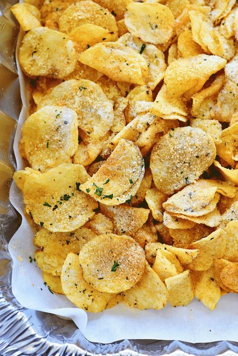 Potato Chips with Parmesan and ranch flavors. Life-in-the-Lofthouse.com Ww Chips, Potatoes Chips, Parmesan Ranch, Pretzel Bark, Reheat Pizza, Potato Chip Recipes, Ranch Potatoes, Wedges Recipe, Pizza Roll