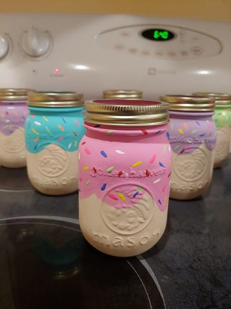 Sprinkle Mason Jars Diy, Sweet One First Birthday Favors, Sweet One Centerpieces Diy, Two Sweet Party 2nd Birthday Centerpieces, Sweet One Birthday Centerpieces, Six Is So Sweet Birthday Party, Sweet One Table Centerpieces, Sweet One Centerpiece Ideas, Baby Sprinkle Centerpieces