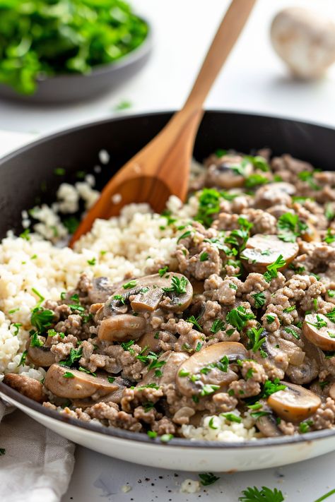 Keto Ground Beef Stroganoff with Mushroom Keto Stroganoff Ground Beef, Stroganoff Ground Beef, Keto Ground Beef Stroganoff, Beef Mushroom Stroganoff, Grass Fed Beef Recipes, Slow Cooker Ground Beef, Keto Ground Beef, Ground Beef Stroganoff, Mushroom Casserole