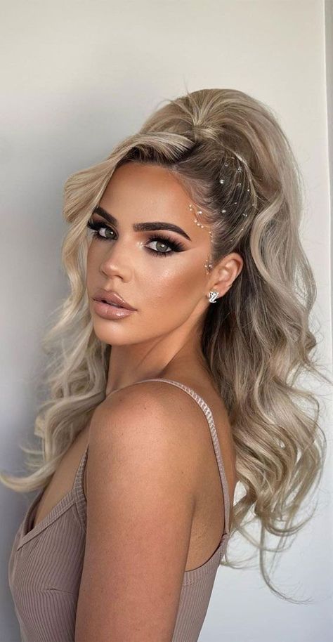 Half Pony Tailed Hairstyle Wedding, Formal Hairstyles For Medium Hair Curly, Curled Half Up Half Down Prom Hair, Classy Hairstyles For Prom, Fancy Half Up Half Down Hair Prom, Formal Hair Ideas Half Up, New Years Eve Hairstyles For Medium Hair, Formal Hairstyles For Long Hair Half Up, Fancy Curly Hairstyles Prom