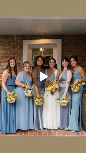 Kate Campbell, wedding florist on Instagram: "Bridesmaid baskets 🧺 

To stay I’m obsessed with baskets would be an understatement at this point 

Photographer @margaretwroblewski 
Planner @rachelkellyevents 
Florals @katecampbellfloral 
Venue @birkbyhouse 

#katecampbellfloral #bridesmaidbasket #bridesmaidbouquet #basketflower" Bridesmaids With Baskets, Bridesmaid Baskets, Basket Bouquet, Bridesmaid Bouquet, Wedding Florist, Florist, Bridal Shower, Dream Wedding, Baskets