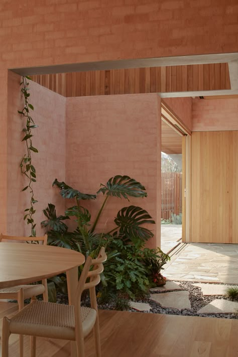 Arcadia by Architecture Architecture - Issue 07 Feature - The Local Project - The Local Project Housing Aesthetic, Houses Aesthetic, Indoor Plant Stands, Tattoo House, Plants Tattoo, House Paint Colors, House Aesthetics, Melbourne House, The Local Project