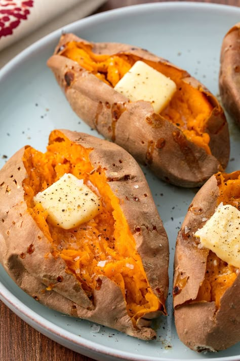 Daniel Fasting, Perfect Baked Sweet Potato, Best Baked Sweet Potato, Sweet Potato Oven, Fasting Food, Potatoe Recipes, Sweet Potato Recipes Healthy, Sweet Potato Recipes Baked, Thanksgiving Meals