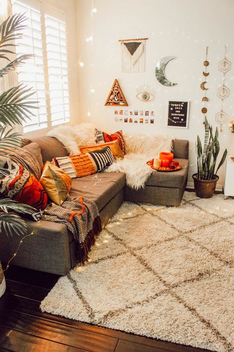 Bohemian Decorating, Modern Bohemian Living Room, Bohemian Living Room Decor, Bohemian Living Rooms, Living Room And Kitchen, Refresh Your Home, Bohemian Living, Bohemian Living Room, Living Room Decor Apartment