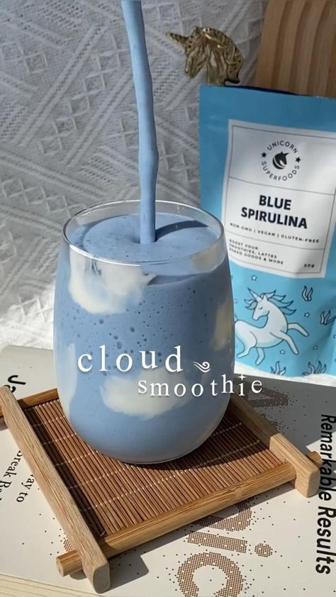 Cloud Smoothie, Soft Drinks Recipes, Iced Drinks Recipes, Resep Smoothie, Smoothie Fruit, Cold Coffee Recipes, Smoothie Drink Recipes, Refreshing Drinks Recipes, Coffee Drink Recipes