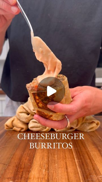 Tom Walsh on Instagram: "High Protein Cheeseburger Burritos

Frozen Burrito Meal Prep Series,
Episode 1 of 9

In this series - I’m going to show you how to bulk prep high protein frozen burritos just like I do. The goal is to make a wide variety of flavor profiles, some familiar burrito flavors and a few fusion flavors, so that you never get bored when meal time rolls around

Every recipe is high protein, low calorie, macro-balanced and insanely delicious - the Stealth Health way 🫡

Per burrito (makes 14)
430 Calories
38g Protein
39g Carbs
13g Fat

Ingredients:

High Protein Caramelized Onions:
3 diced yellow onions
16oz beef bone broth
Dash of soy sauce (optional)

Method:
- Cook onions over medium-high heat until all water has evaporated and they begin to brown/stick to pan (Do not add Frozen Burrito Meal Prep, Freezer Friendly Burritos, Low Calorie Burger, High Protein Burrito, Cheeseburger Burritos, High Protein Frozen Burrito, Low Carb High Protein Burrito, High Protein Breakfast Burrito Freezer, Make Ahead Burritos Frozen