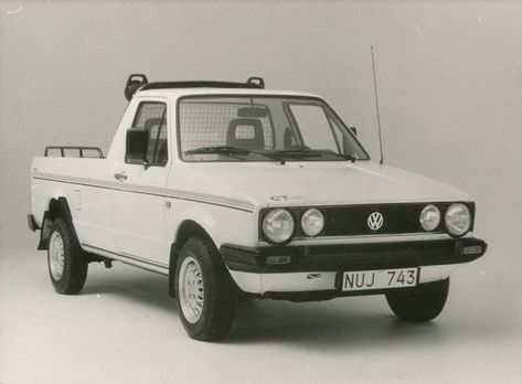 Volkswagen Caddy GT Pick-up, press photo, Sweden, 1980s Vw Caddy Mk1, Mk1 Caddy, Vw Pickup, Volkswagen Caddy, Vw Caddy, Car Ideas, Car Manufacturers, Press Photo, Cool Cars