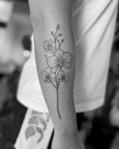 Orchid Flower Wallpaper, Orchid Tattoo Ideas, Watercolor Orchid Tattoo, Fine Line Tattoo Designs, Line Tattoo Designs, Orchid Flower Tattoos, Fine Line Tattoo Ideas, Mayan Tattoos, Line Tattoo Ideas