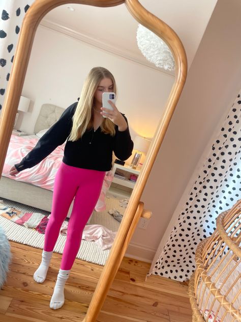 Jacket-Lulu, Leggings-lulu, socks-nike, Colored Lululemon Leggings Outfit, Pink Lulu Leggings Outfit, What To Wear With Pink Leggings, How To Style Pink Leggings, Hot Pink Leggings Outfit, Lulu Lemon Leggings Outfit, Lulu Lemon Outfits, Pink Leggings Outfit, Pink Lululemon Leggings