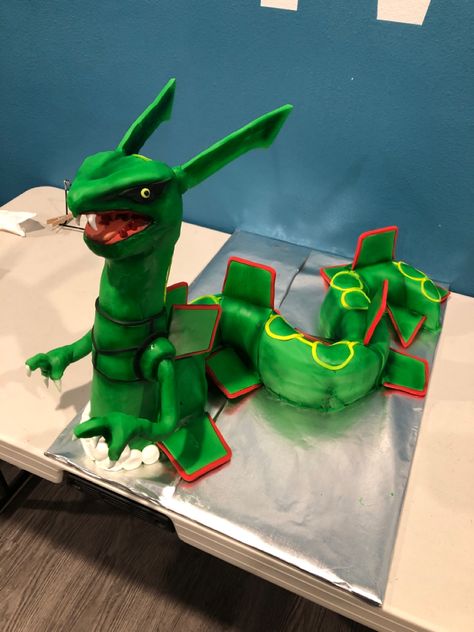 Rayquaza Cake, Baking Hobby, Kids Cakes, Kids Cake, Birthday Fun, Pokemon, Gaming Logos, Baking, Cake