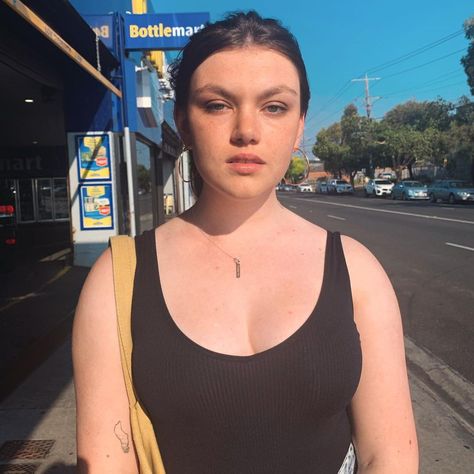 𝘀𝗵𝗮𝗻𝗻𝗼𝗻 𝗯𝗲𝗿𝗿𝘆 on Instagram: “aus aus aus” Shannon Berry, Comfort Series, Riverdale, Cat Mom, Actors & Actresses, Pretty People, Beautiful People, Berry, Sports Bra