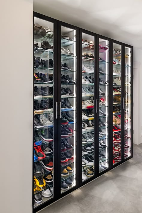 Shoe Room Luxury, Luxury Shoe Closet, Shoes Room, Sneaker Wall, Boston Interior Design, Home Cleaning Tips, Sneakerhead Room, Sneaker Closet, Boston Interiors