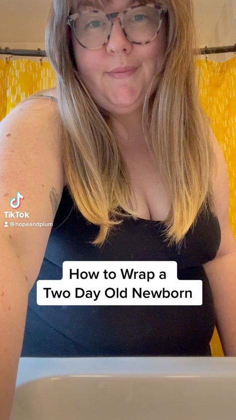 hope&plum Baby Carriers on Instagram: “Wrap a 2 day old newborn with Mallory!” Solly Baby Wrap Tutorial, Diy Baby Wrap Carrier, Moby Wrap Newborn, Baby Wrap Tutorial, Diy Baby Wrap, Diy Baby Carrier, Solly Baby Wrap, Baby Carrier Newborn, Moby Wrap